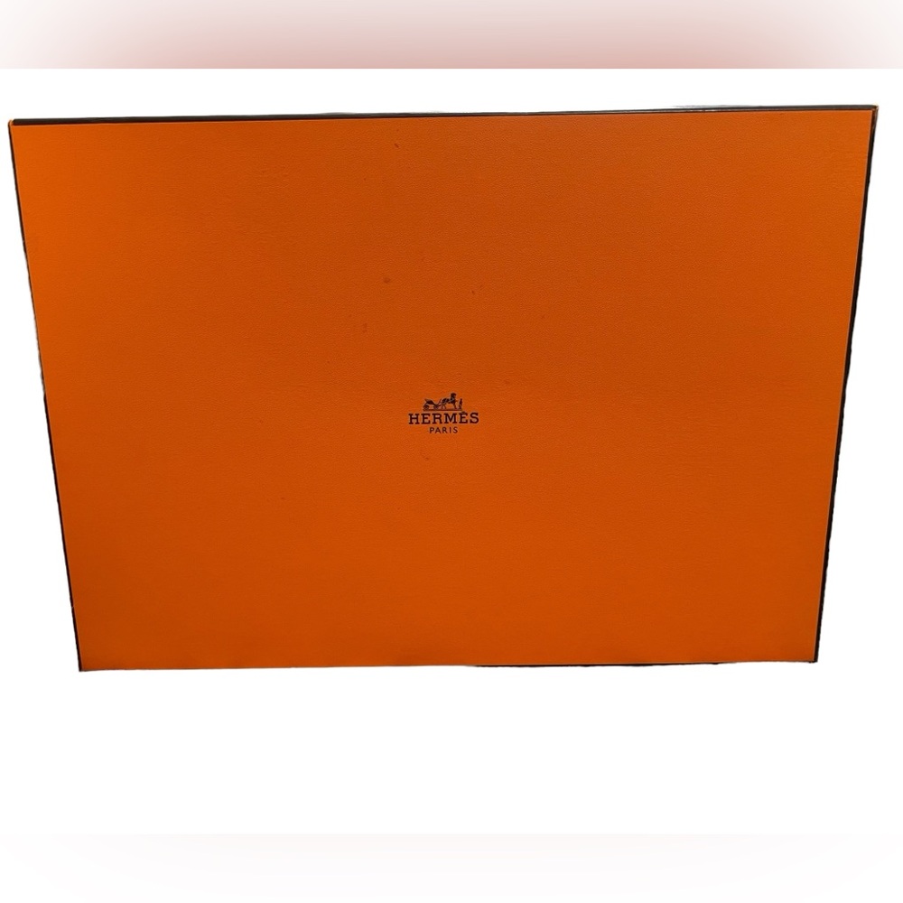 Authentic Hermes Large Empty Box - Picture 2 of 6